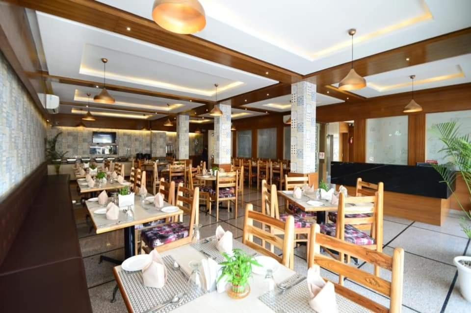 Hotel Hill Vista Udaipur Ngoại thất bức ảnh
