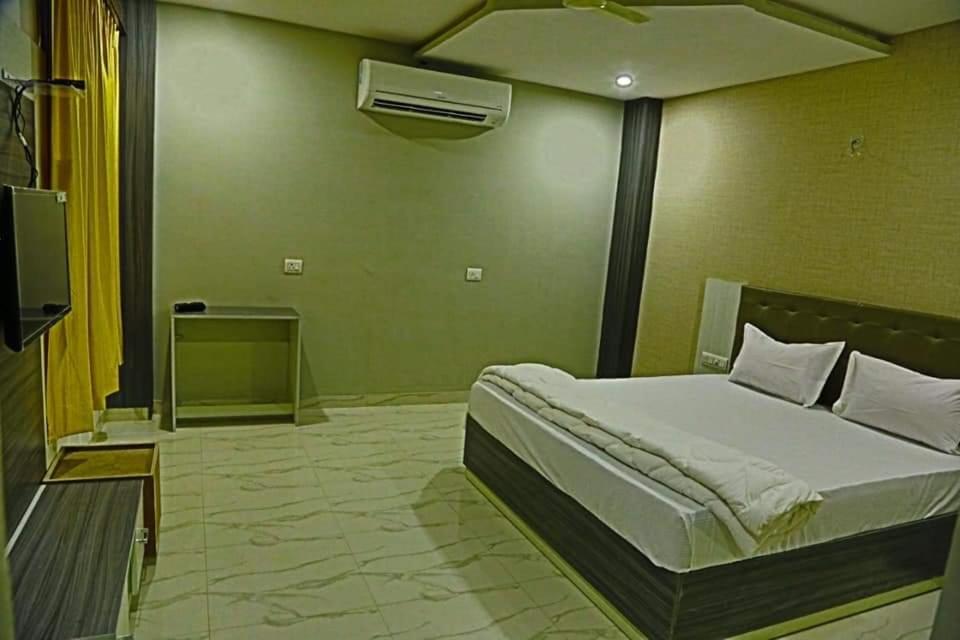 Hotel Hill Vista Udaipur Ngoại thất bức ảnh