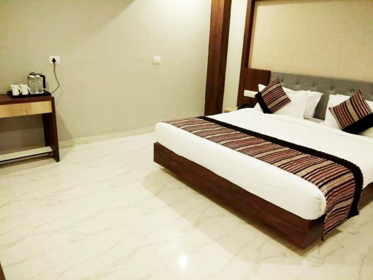 Hotel Hill Vista Udaipur Ngoại thất bức ảnh
